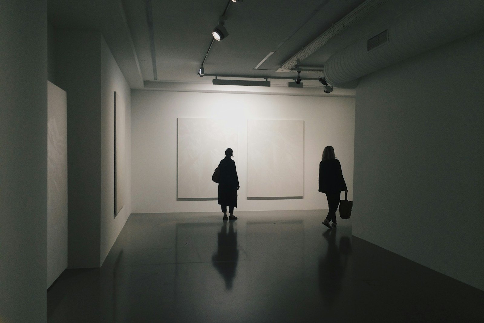 What’s the Difference Between Art and Photography?