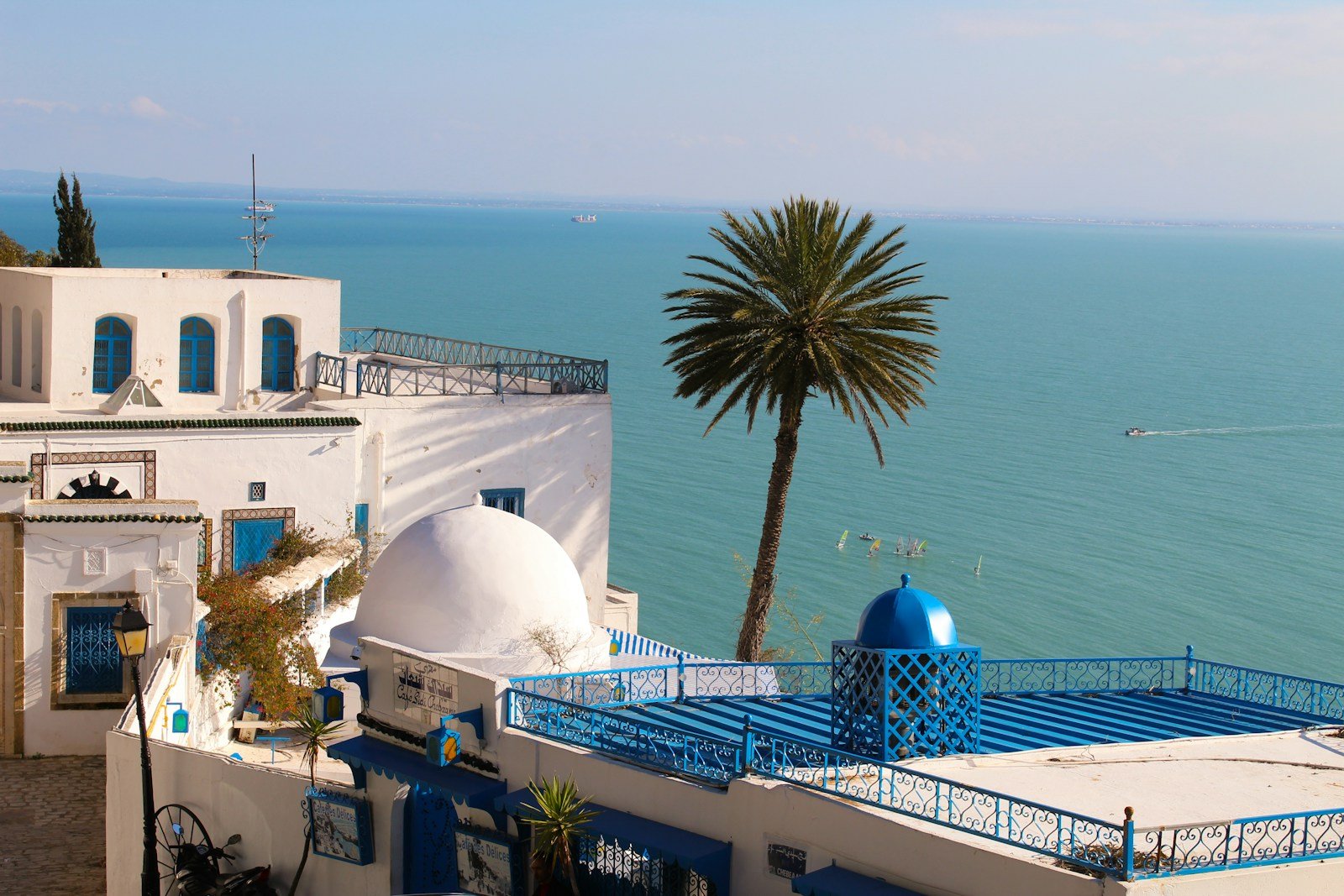 Tunisia Travel Guides